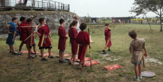 Un anniversaire pour petits légionnaires sur le site gallo-romain du Fâ à Barzan, près de Royan