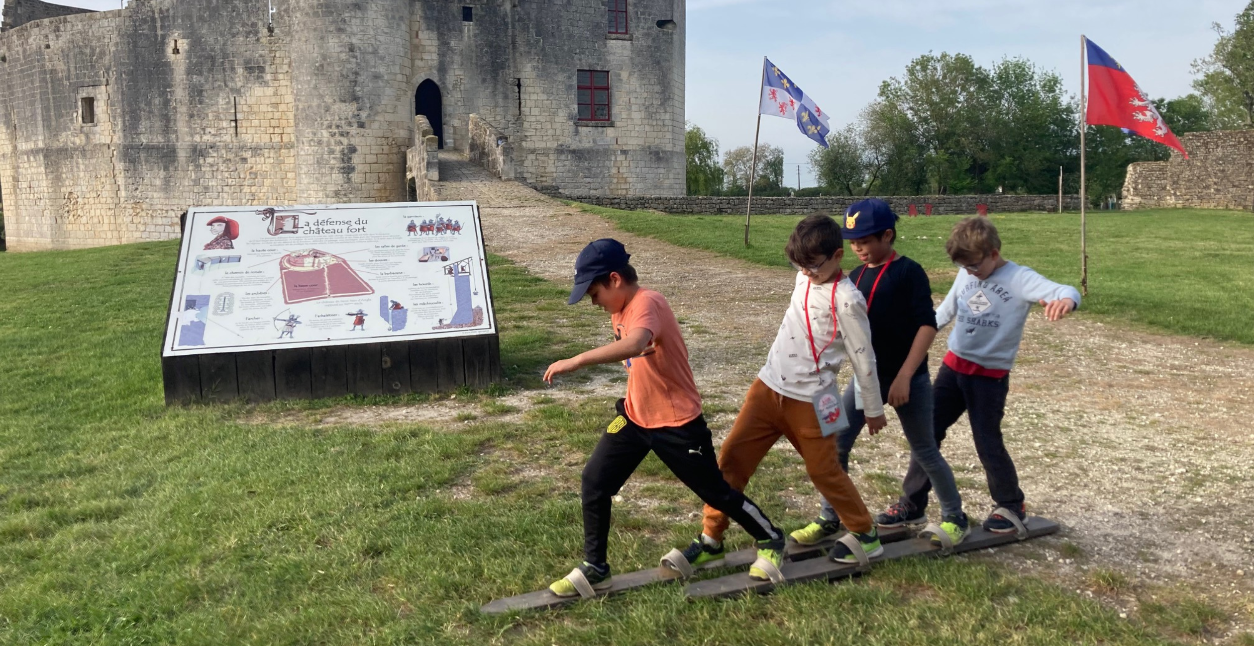 Aventures médiévales au Château-Fort de la Fée Mélusine ouvert tous les jours entre Rochefort, Royan et Saintes